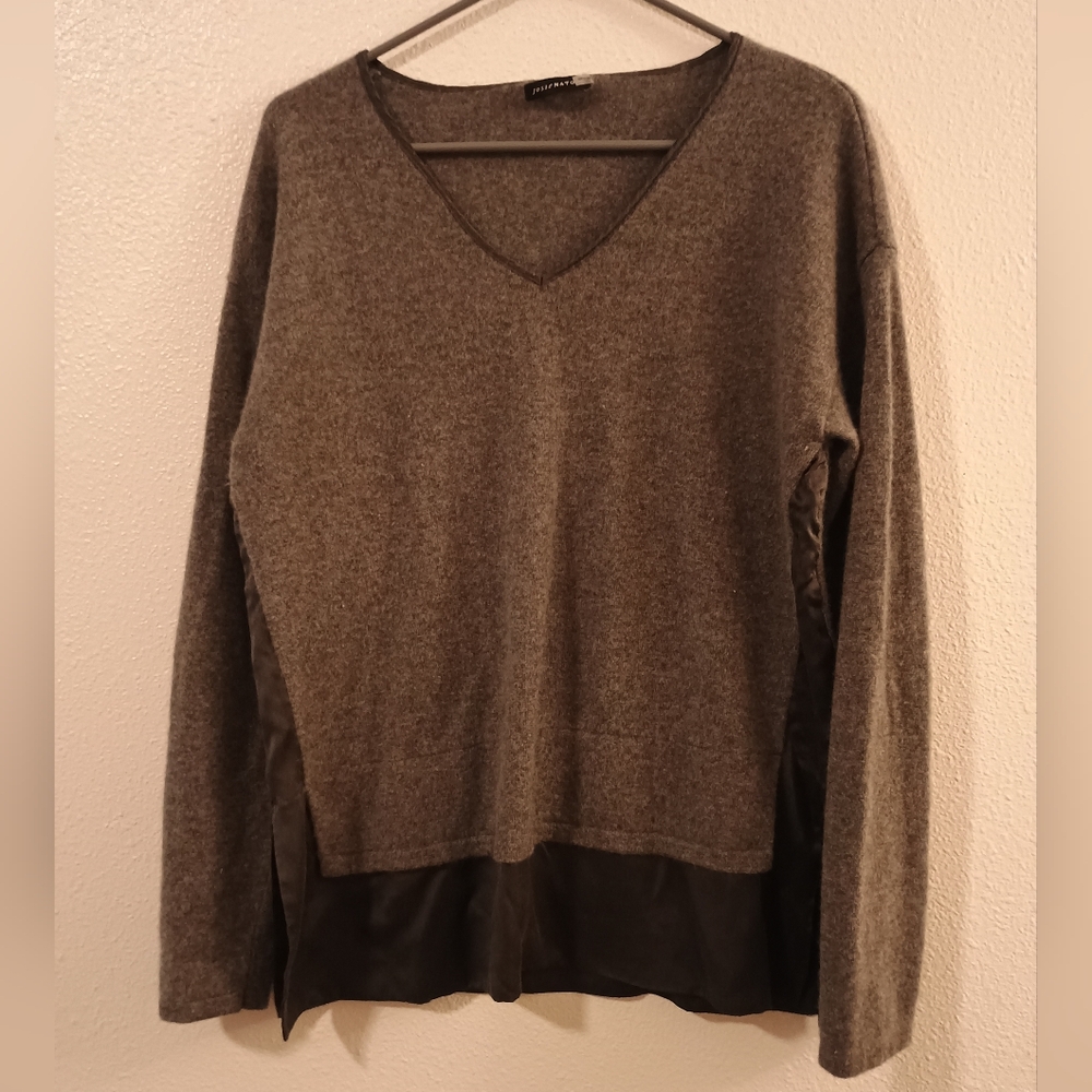 Josie Natori 100% Cashmere Gray Sweater Size Large